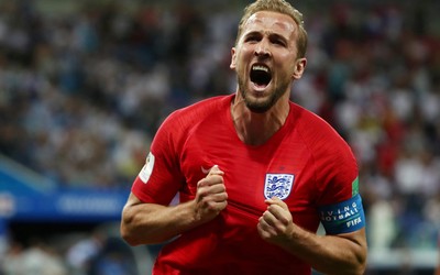 诺亚体育-B费远射直窜网窝